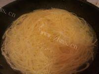 很有食欲的蘑菇肉酱意面做法图解2)