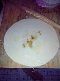 自制酱香饼做法图解3)
