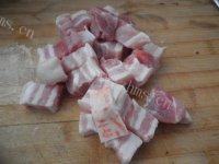 很有食欲的鹌鹑蛋烧肉做法图解4)