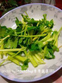 家常菜香干炒肉片做法图解3)