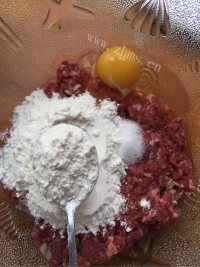 牛肉丸子萝卜汤做法图解5)