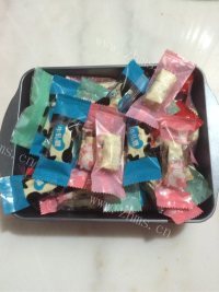 蔓越梅花生牛轧糖做法图解10)