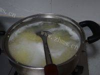 美味早餐小米紫薯粥做法图解5)