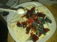 「DIY」皮蛋拌豆腐做法图解6)