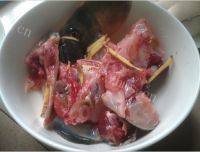 鱼头豆腐汤做法图解1)