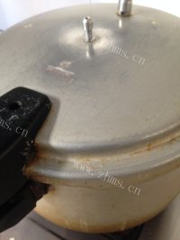 香甜可口的红烧肉做法图解15)