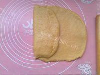 自制牛奶方块饼干做法图解6)