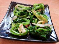 诱人的清炒鸡毛菜