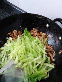 最爱的鱼香肉丝做法图解7)