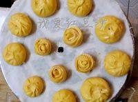 自己做的南瓜包子做法图解13)