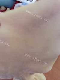 自制红豆面包做法图解4)