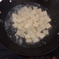 质嫩爽口的麻婆豆腐做法图解1)