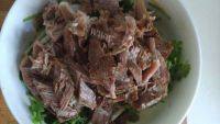 美味的凉拌酱牛肉做法图解7)