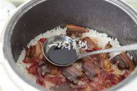 自己做的腊肉煲仔饭