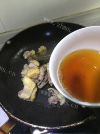 清脆爽口的红烧鸭肉做法图解6)