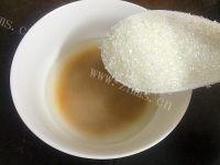 鲜美生鱼片木耳做法图解10)