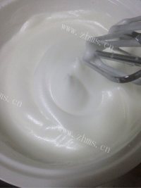 色香味浓的轻乳酪蛋糕做法图解5)