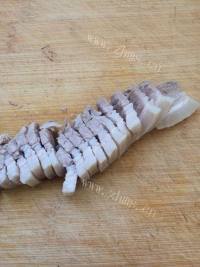 蒜泥白肉做法图解2)
