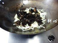 家常菜木耳土豆丝做法图解9)