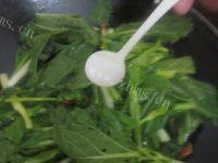 家常菜干煸菜心做法图解7)