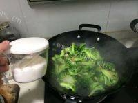 家常菜清炒西兰花做法图解5)