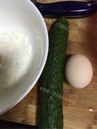 自制青瓜鸡蛋饼做法图解1)