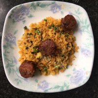 美味的黄金香肠炒饭做法图解3)