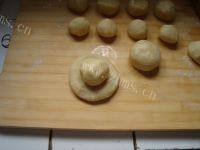 DIY豆沙酥做法图解4)