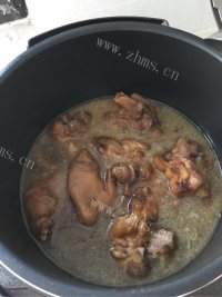 珍馐美味的炖猪蹄做法图解8)
