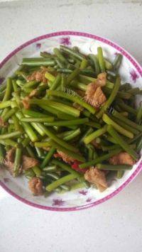 家常菜蒜薹炒肉