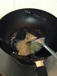 蒜蓉粉丝蒸鲍鱼做法图解5)