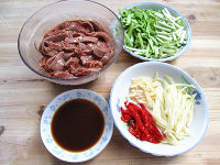 家常酸辣韭黄腰花做法图解3)