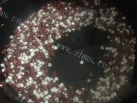 好喝的红豆薏米糖水做法图解2)