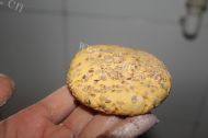 DIY美食芝麻南瓜饼做法图解8)