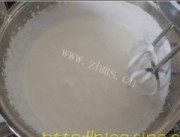 美味的摩卡咖啡慕斯做法图解1)