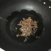 自己做的凉拌菠菜面筋做法图解9)