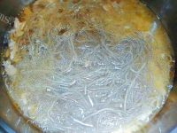 美味的酸辣红薯粉做法图解5)