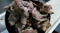美味啤酒烧羊蝎子做法图解1)