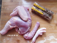 鲜美金线莲鸡汤做法图解1)