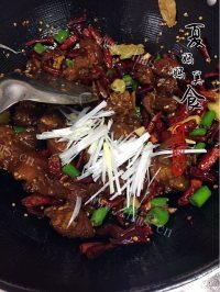 美味的香辣猪蹄做法图解14)