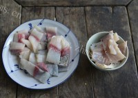 可口胡香辣青花椒鱼做法图解3)
