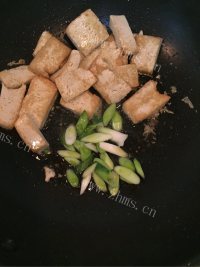 家常菜香葱豆腐做法图解6)