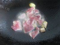 美味的辣白菜汤做法图解15)