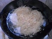 自己做的爽口凉面做法图解9)