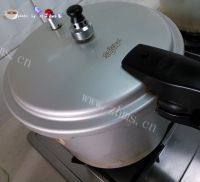 「念念不忘」粉蒸排骨做法图解13)