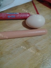 美味的火腿蛋炒饭做法图解1)