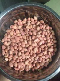 美味的花生牛奶茶做法图解1)