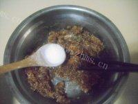 美味的冬瓜牛肉丸子汤做法图解4)