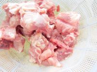 香辣肉丝炒青椒藕片做法图解9)