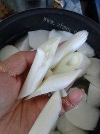 美味的清炖排骨汤做法图解6)